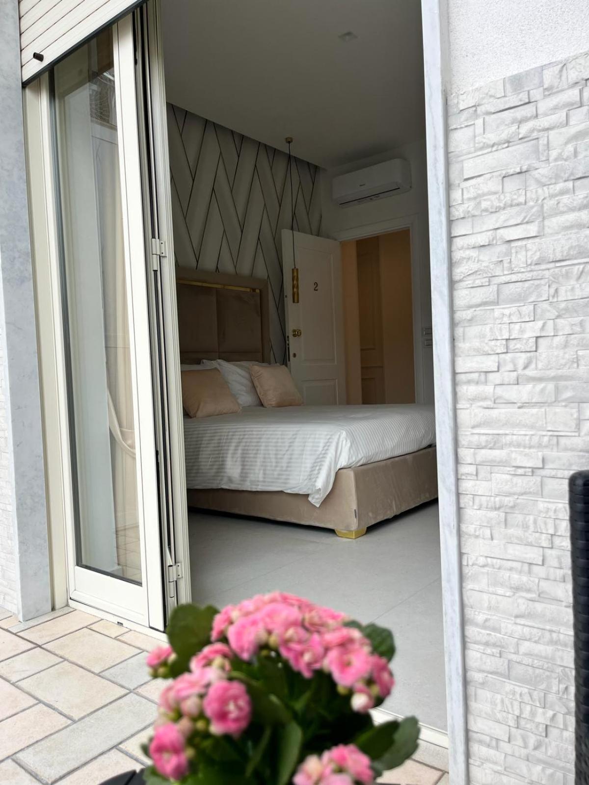 Luxury Masaniello Hotell Napoli Eksteriør bilde
